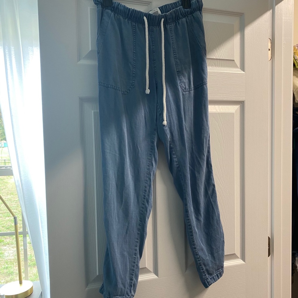 Drawstring lounge jogger